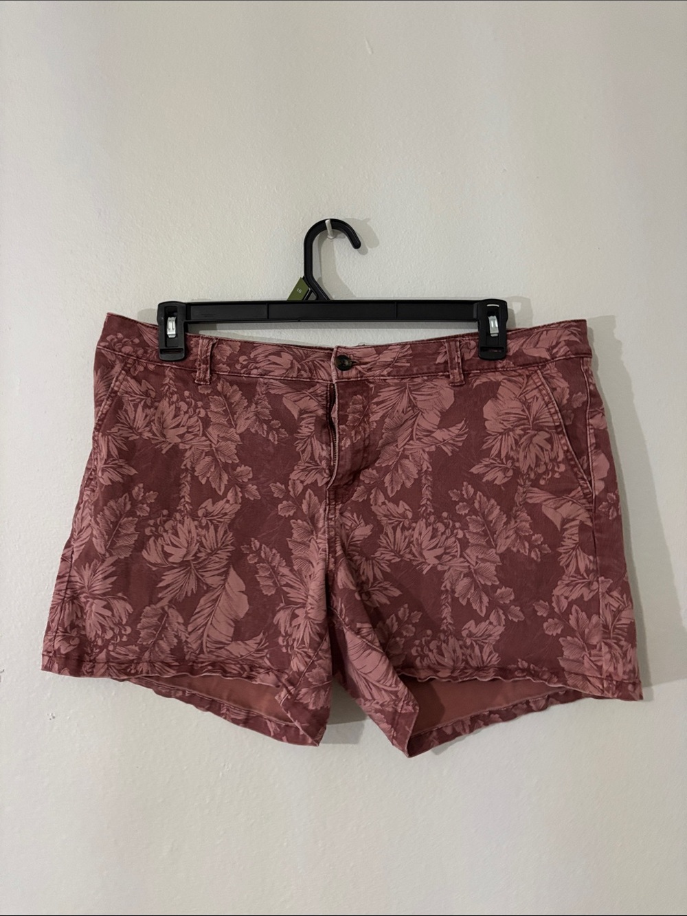 a.n.a Rose Mauve Floral Bermuda Shorts
